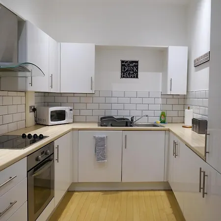 Spacious And Modern Studio Apartment Swansea City Centre Exterior foto
